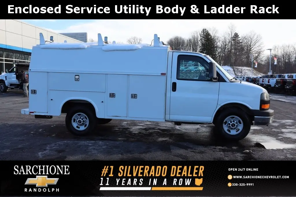 2014 GMC Savana Cutaway Work Van