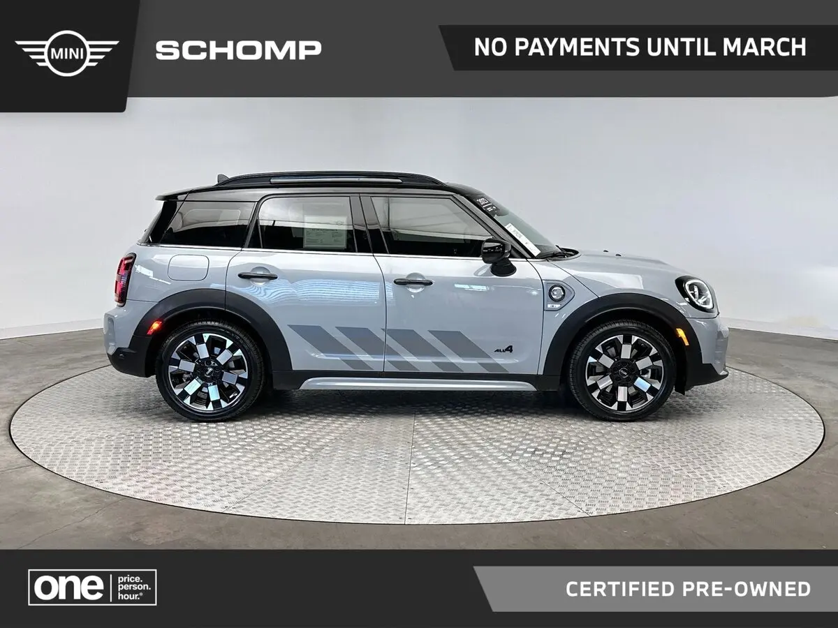 2023 MINI Countryman S E PHEV's photo