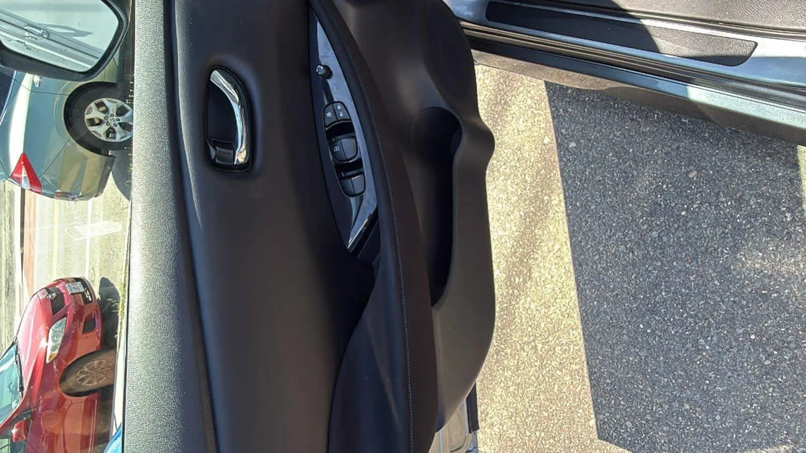 2021 Nissan Leaf SV Plus photo 9