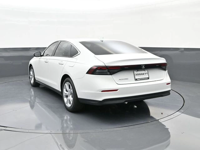 2025 Honda Accord LX - Photo 8