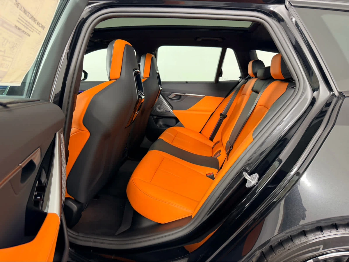 2026 BMW M5 M5 Touring - Photo 17