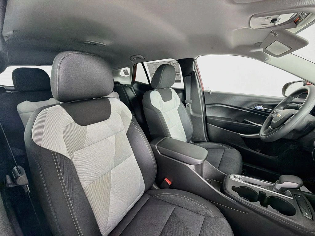 2026 Chevrolet Trax LS - Photo 27