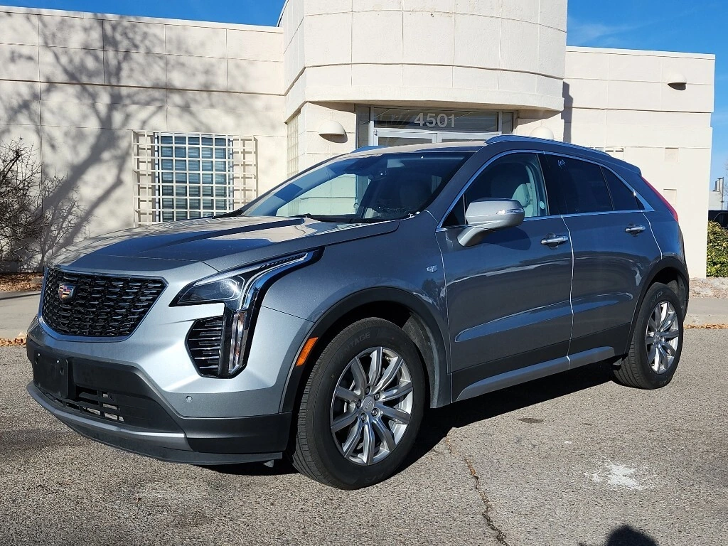 2023 Cadillac XT4 Premium Luxury's photo