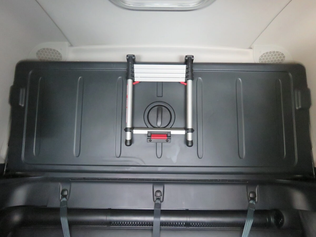 2023 Freightliner Cascadia - image 18