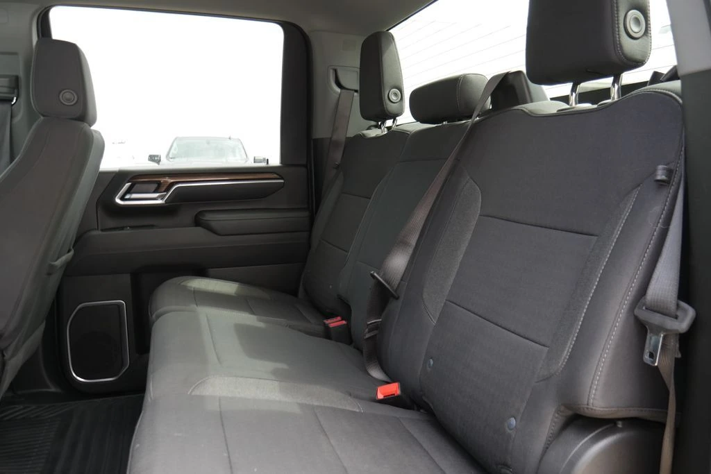 2025 Chevrolet Silverado 2500HD LT - Photo 27