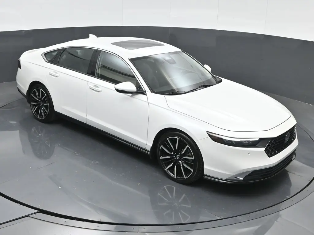 2023 Honda Accord Hybrid Touring photo 43