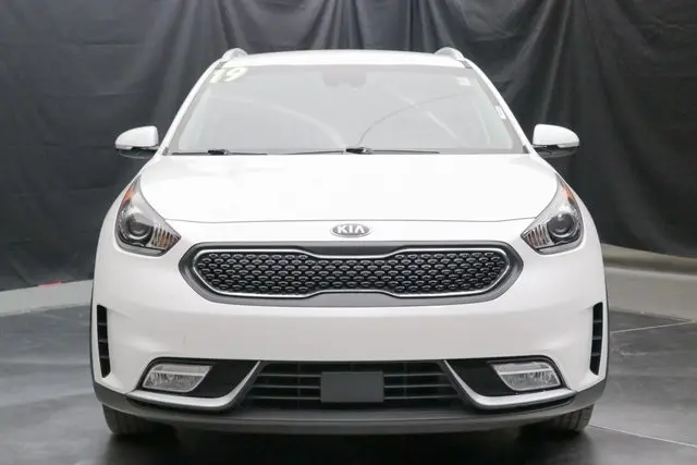 2019 Kia Niro EX Touring S photo 4