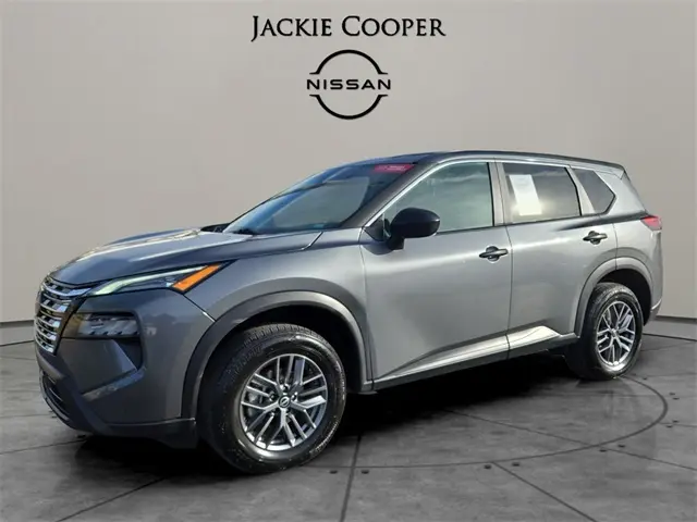 2024 Nissan Rogue S's photo