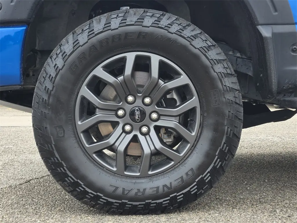 2021 Ford F-150 photo 12