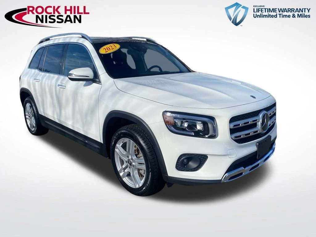 2023 Mercedes-Benz GLB Base's photo