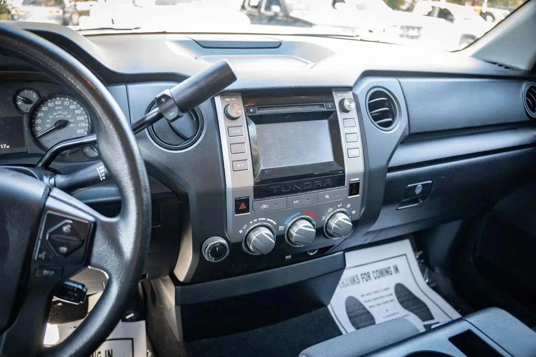 2015 Toyota Tundra SR5 - Photo 22