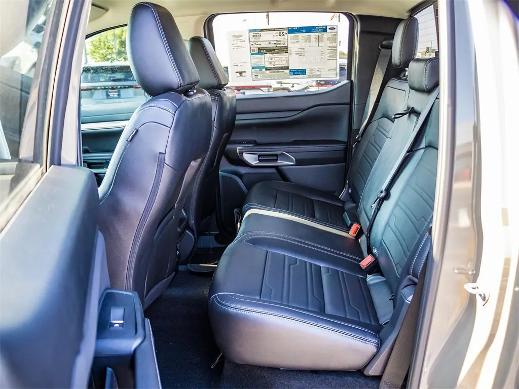 2025 Ford Ranger Lariat photo 21