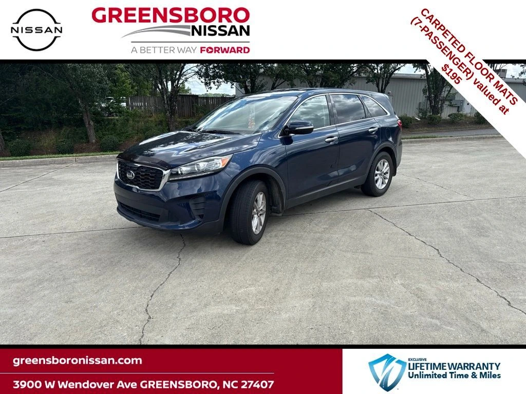2019 Kia Sorento LX AT's photo
