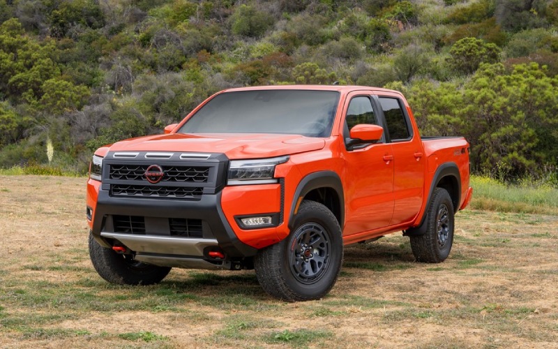 Can a 2026 Nissan Frontier tow my camper confidently around Coshocton, OH?