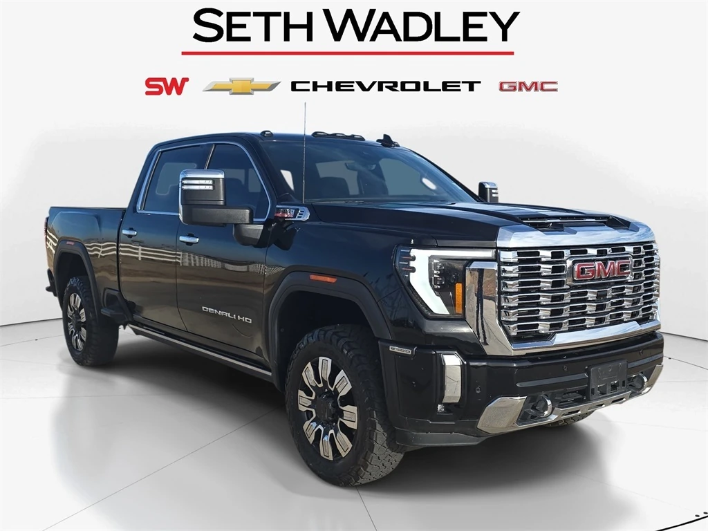 2024 GMC Sierra 2500HD Denali's photo