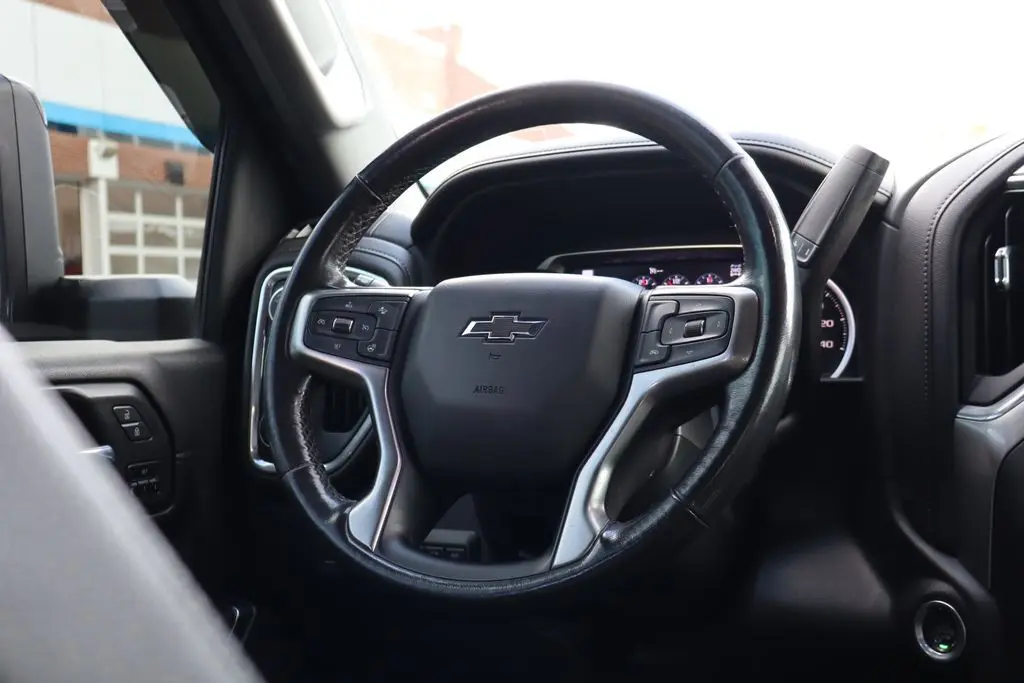 2022 Chevrolet Silverado LTZ photo 47