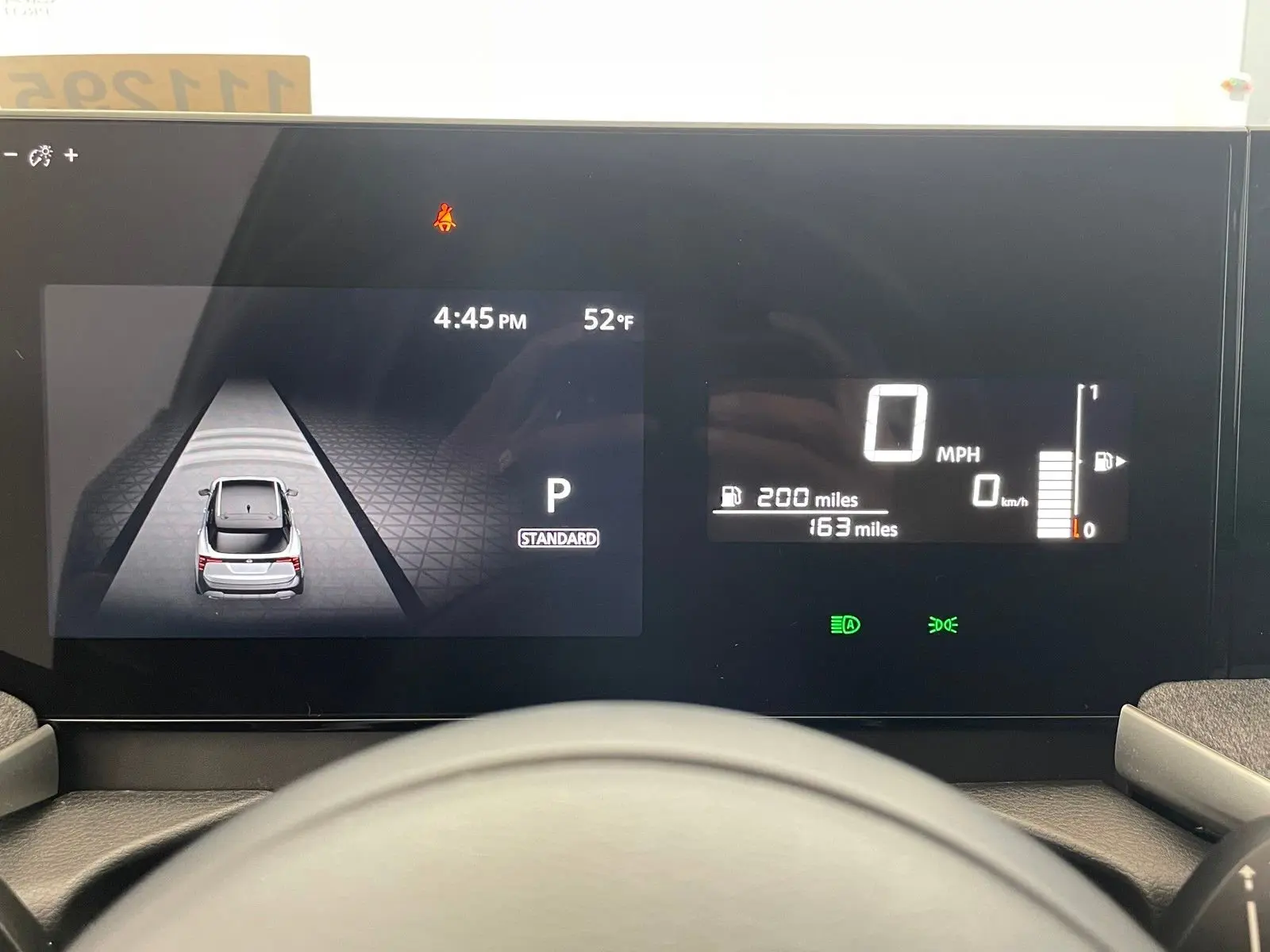 2025 Nissan Kicks SV photo 18