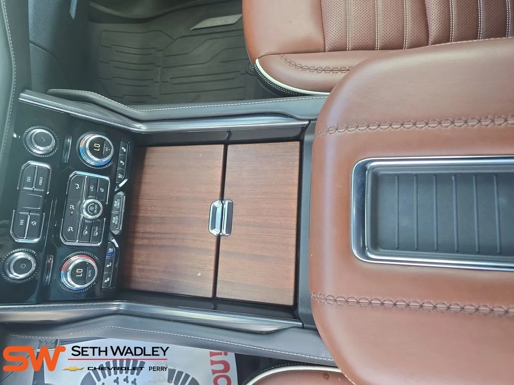 2024 GMC Yukon Denali Ultimate - Photo 26