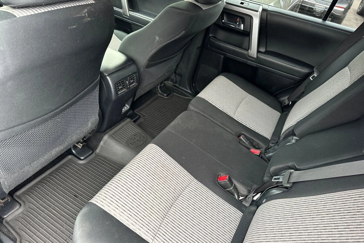 2024 Toyota 4Runner SR5 - Photo 13