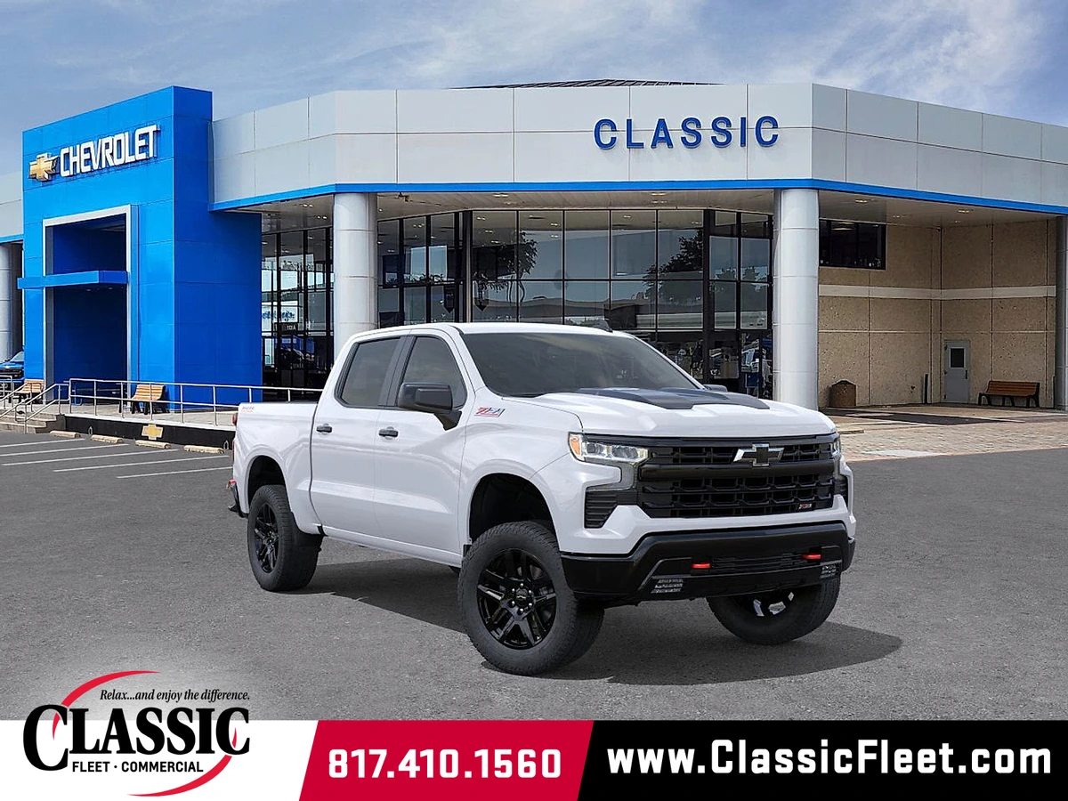 2026 Chevrolet Silverado LT's photo