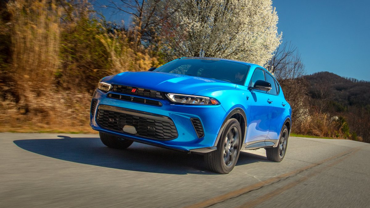 2025 Dodge Hornet RT Exterior Driver Side Front Angle