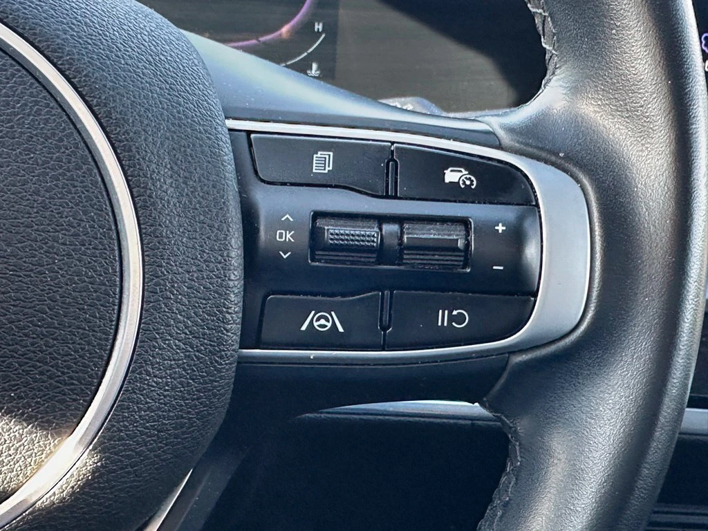 2023 Kia Sportage EX - Photo 22