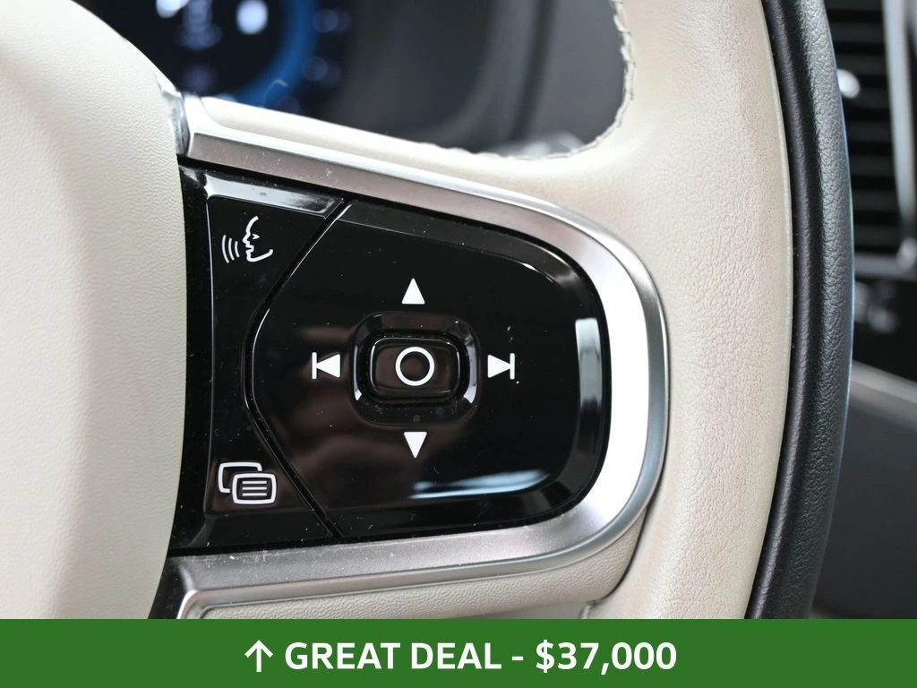 2023 Volvo - image 37