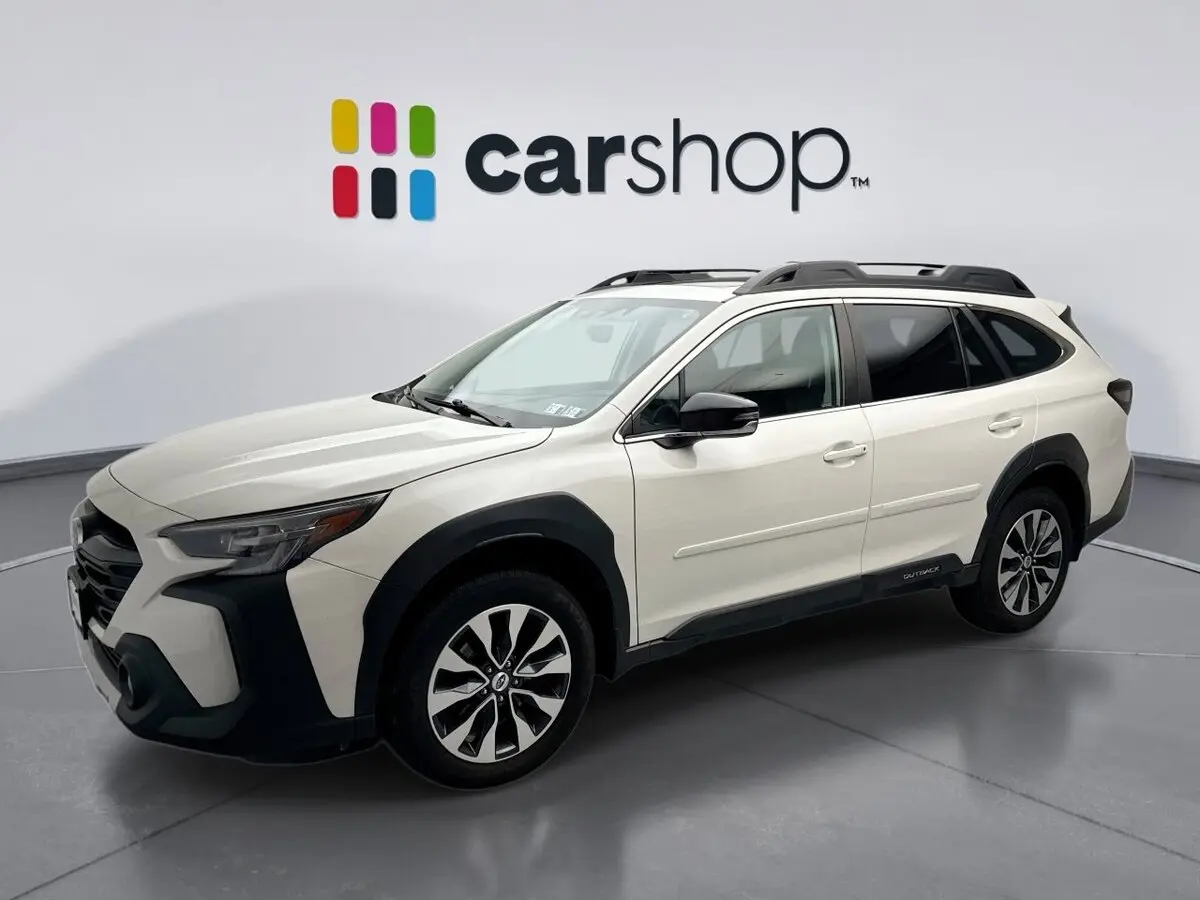 2023 Subaru Outback Limited's photo
