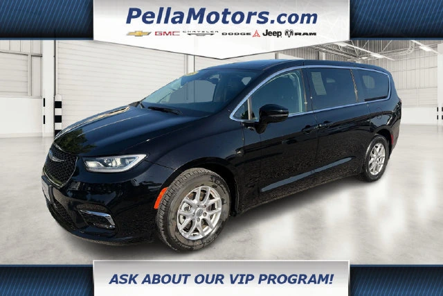 2024 Chrysler Pacifica Touring L - Photo 8