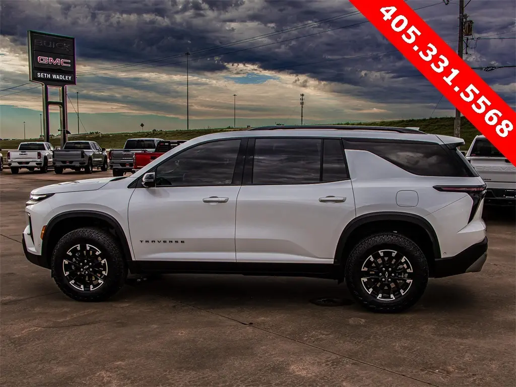 2024 Chevrolet Traverse Z71 photo 5