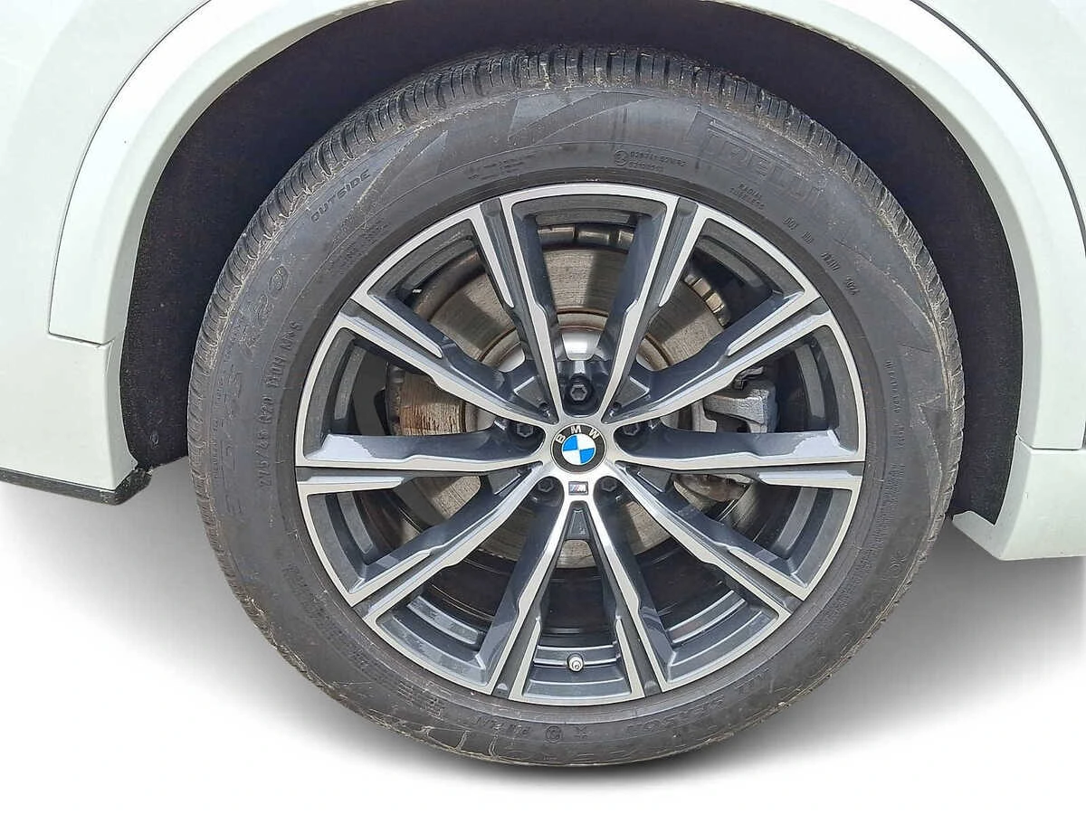 2026 BMW X5 50e - Photo 7