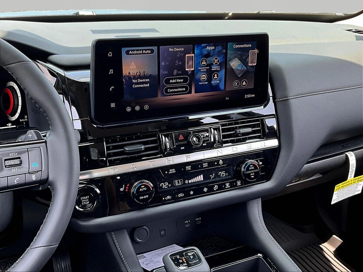 2026 Nissan Pathfinder SL - Photo 10