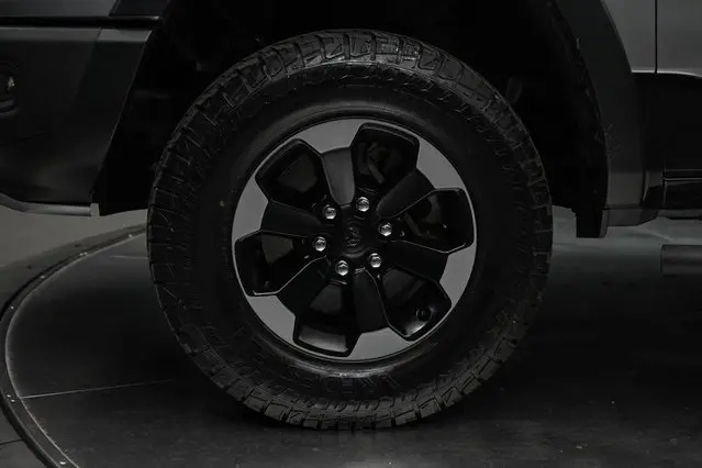 2019 Ram 1500 Rebel photo 8
