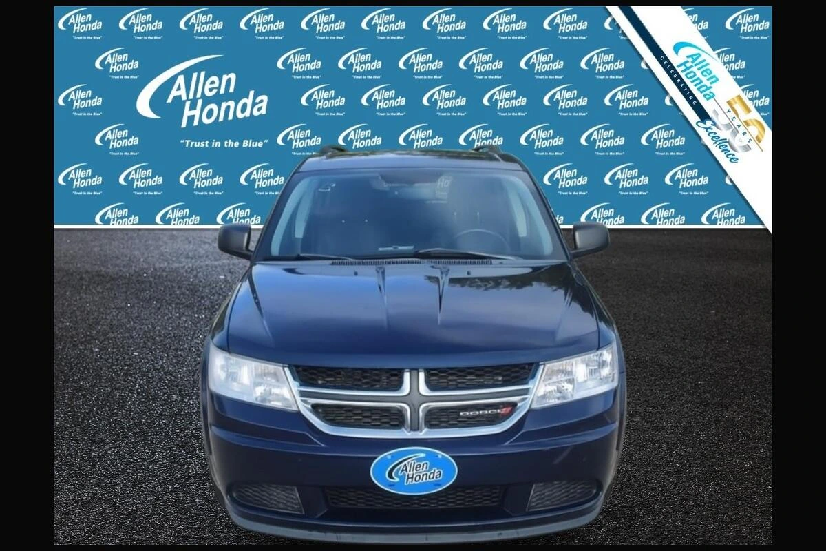 Used 2017 Dodge Journey SE with VIN 3C4PDCAB9HT519664 for sale in College Station, TX