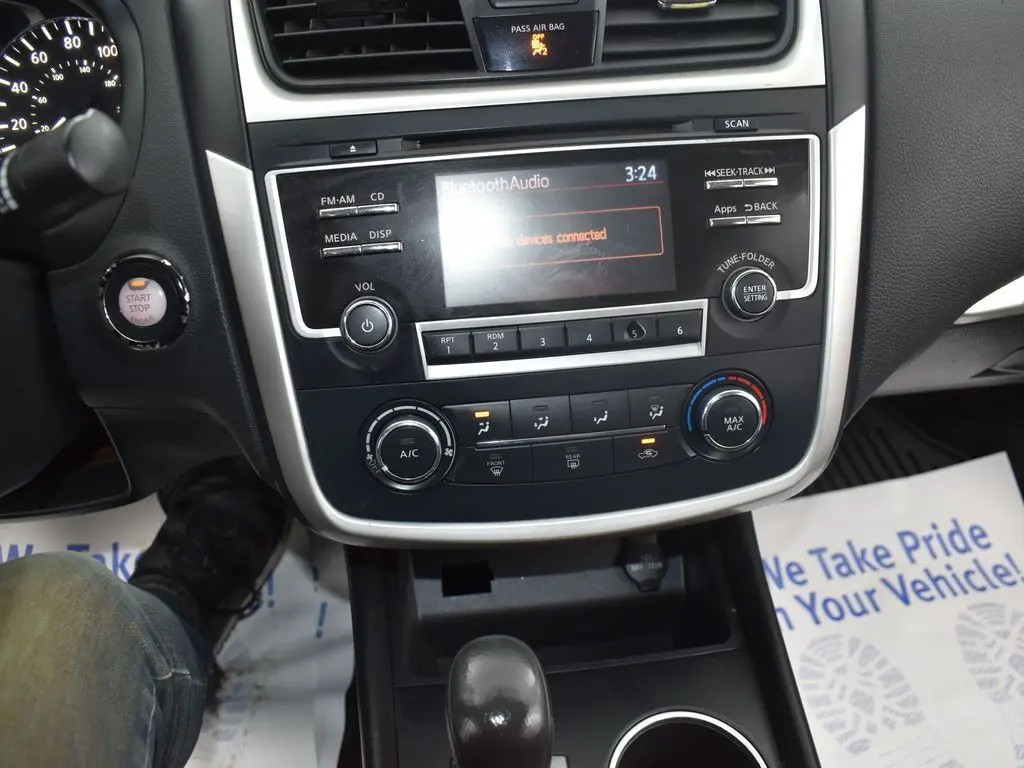 2016 Nissan Altima 2.5 S photo 17