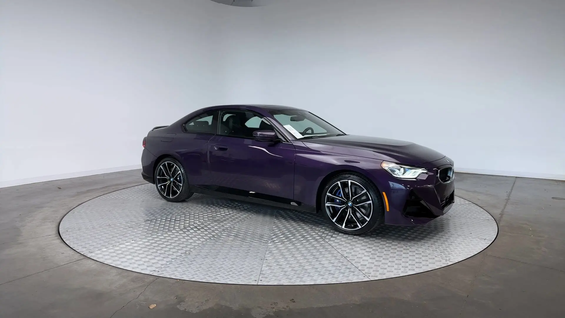 2024 Bmw 230i xDrive photo 4