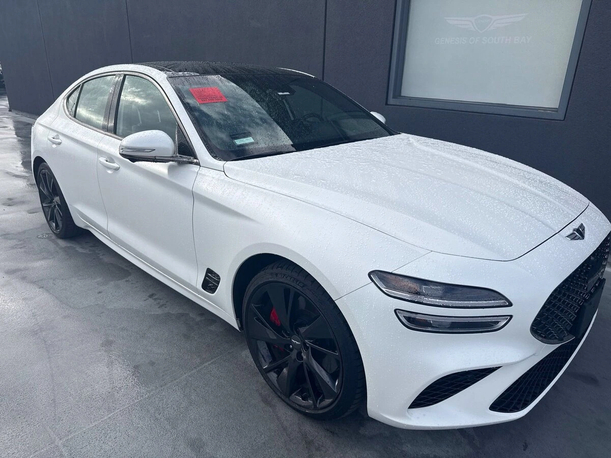 2023 GENESIS G70