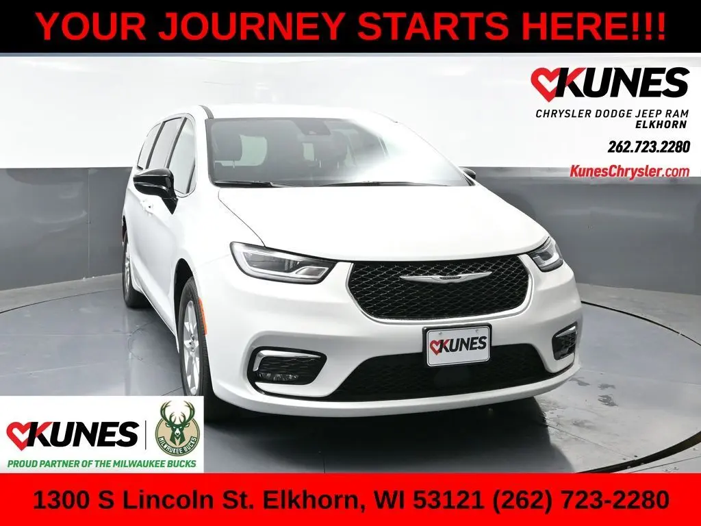 2026 Chrysler Pacifica Select's photo