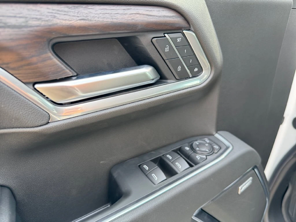 2026 GMC Sierra 1500 SLT - Photo 13