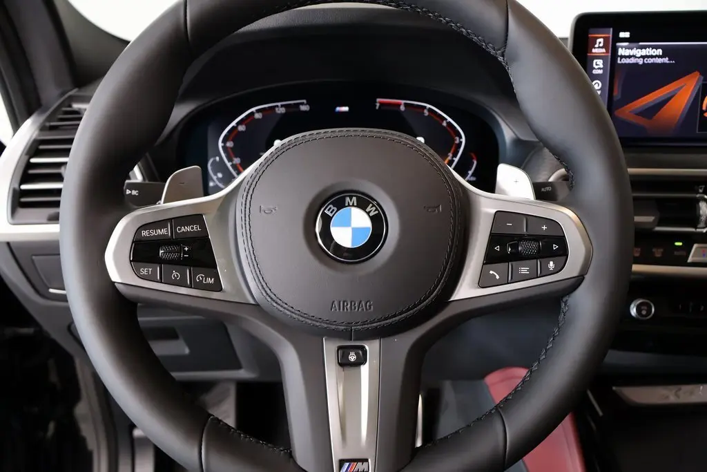 2025 Bmw X4 xDrive30i photo 2