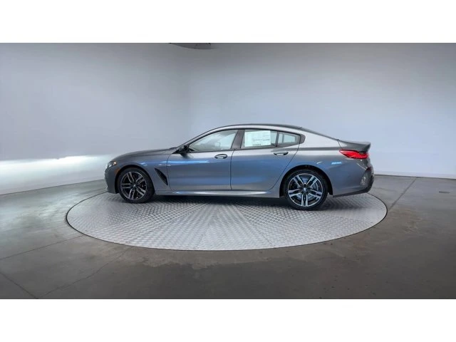 2026 BMW 8 Series 840i - Photo 8