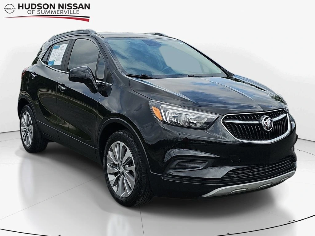 2020 Buick Encore Preferred's photo