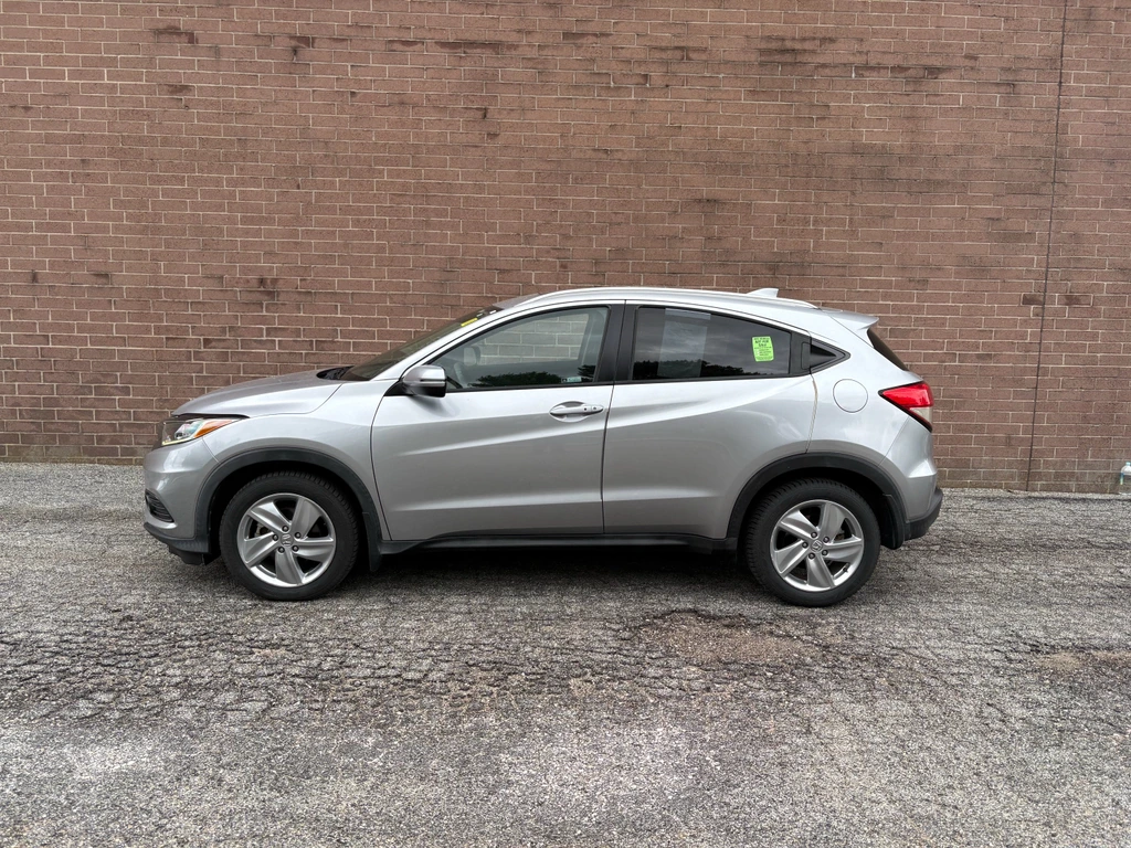 Used 2019 Honda HR-V EX with VIN 3CZRU5H59KM721999 for sale in Kansas City