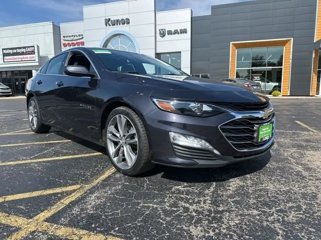 Used 2023 Chevrolet Malibu 1LT with VIN 1G1ZD5ST4PF189705 for sale in Morrison, IL