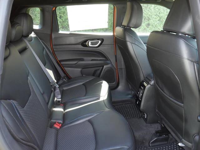 2026 Jeep Compass Latitude Altitude - Photo 24