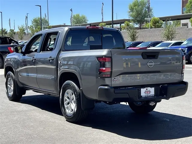 2025 Nissan Frontier S photo 3