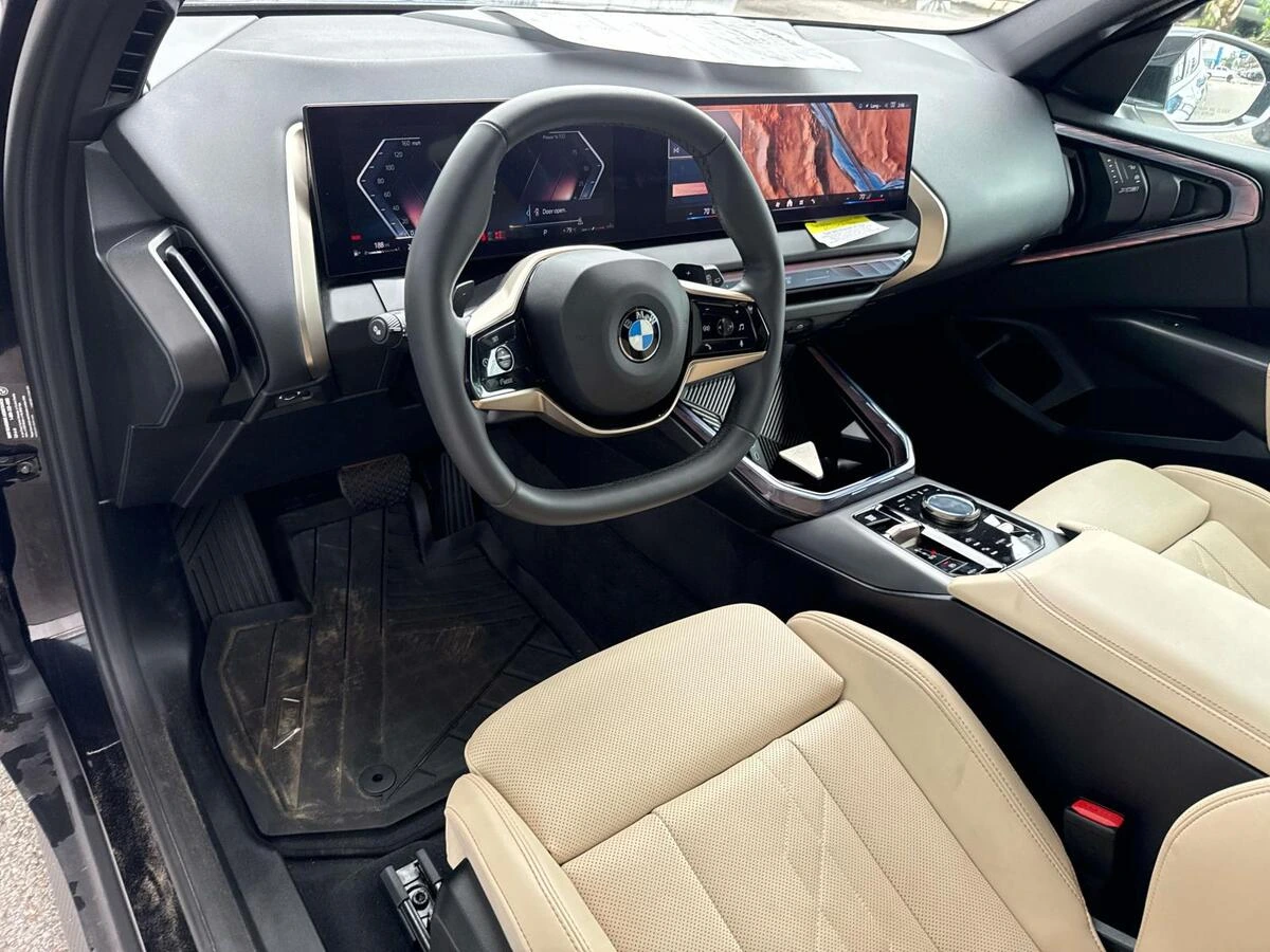 2025 BMW X3 30 - Photo 21