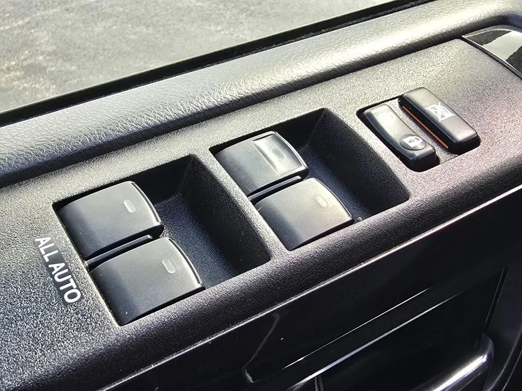 2018 Toyota 4Runner SR5 Premium Limited TRD Pro photo 15