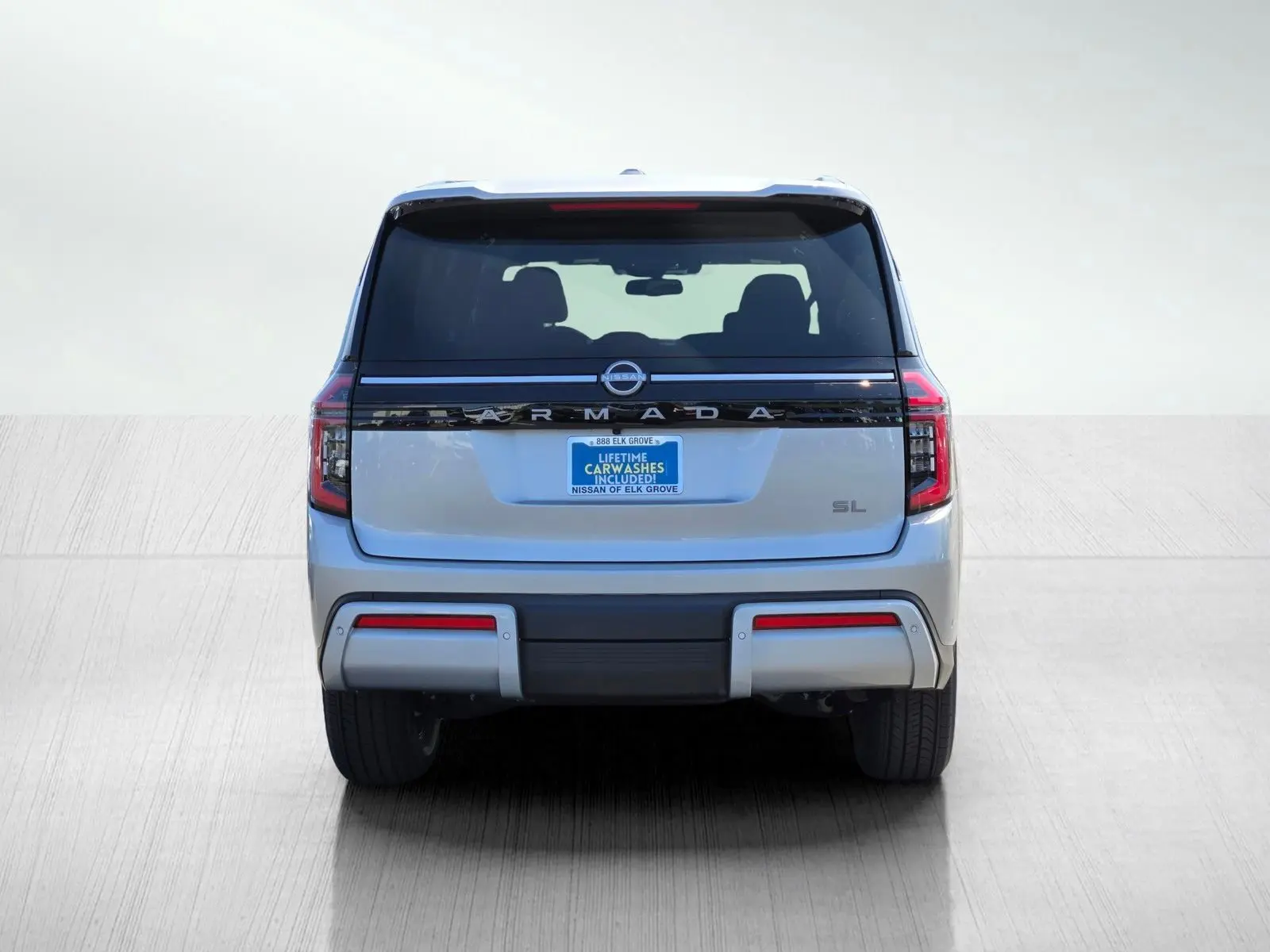 2025 Nissan Armada SL photo 4