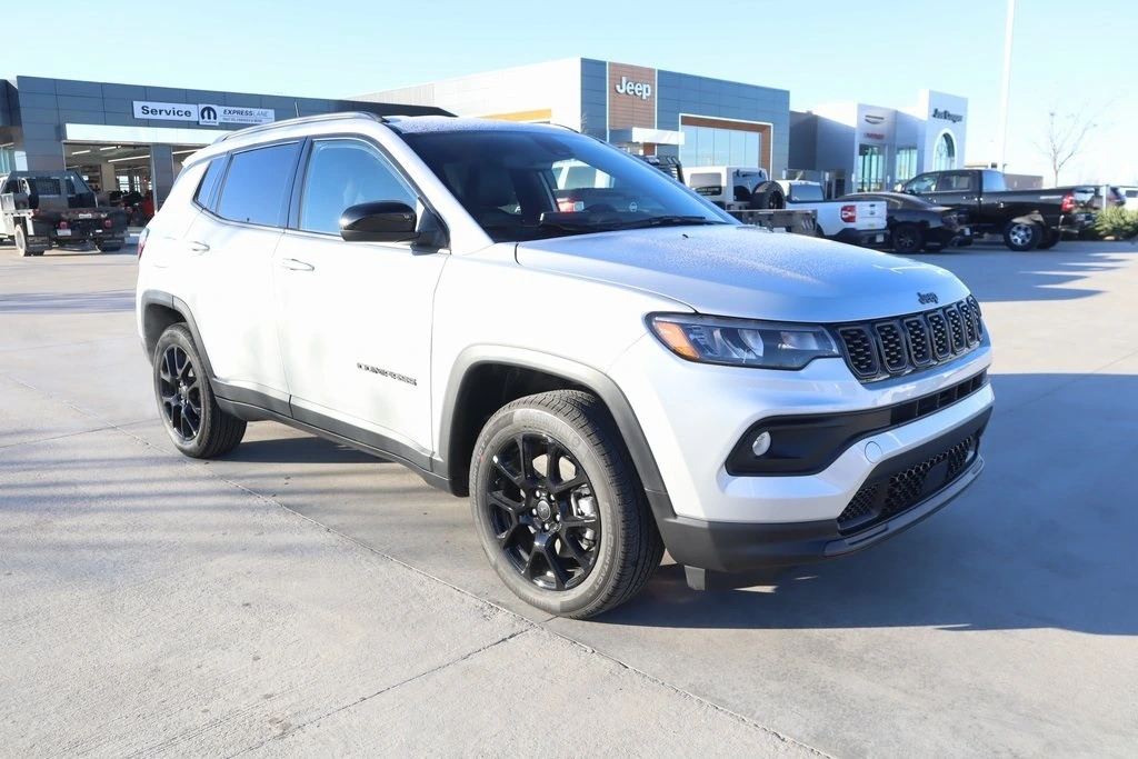 2026 Jeep Compass Altitude's photo